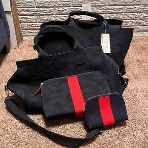 Rothy’s Travel Set